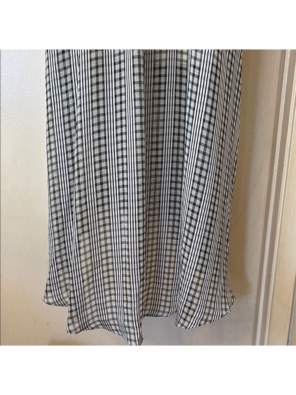 Calvin Klein Black and White Plaid Maxi Dress size 0 - Picture 8 of 11